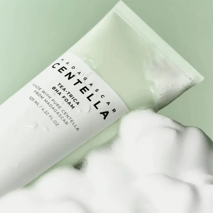 SKIN1004 - Madagascar Centella Tea-Trica BHA Foam - 125ml